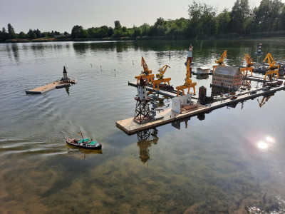 Přístavní jeřáby