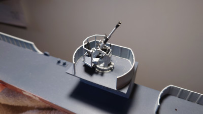 Obarveno. Vidíte špendlík?